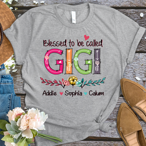 Brambles Boutique Personalized gigi art with grandkids mother day 2022 T-Shirt