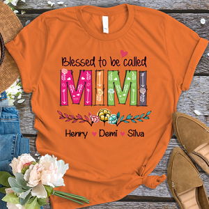 Brambles Boutique Personalized mimi art with grandkids mother day 2022 T-Shirt