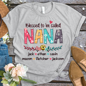 Brambles Boutique Personalized nana art with grandkids mother day 2022 T-Shirt