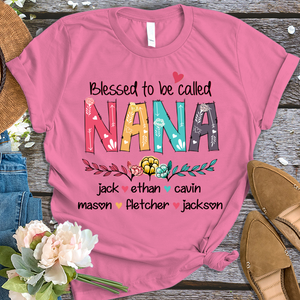 Brambles Boutique Personalized nana art with grandkids mother day 2022 T-Shirt
