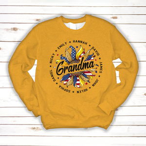 Brambles Boutique Personalized Grandma With Grankids Sunflower American Flag CTL94 Sweatshirt
